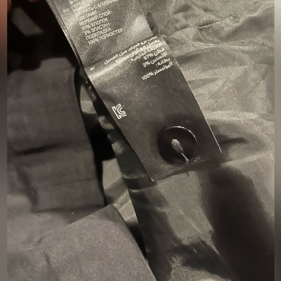 H&M knee-length fitted pencil black skirt / Size 6 - Picture 9 of 9